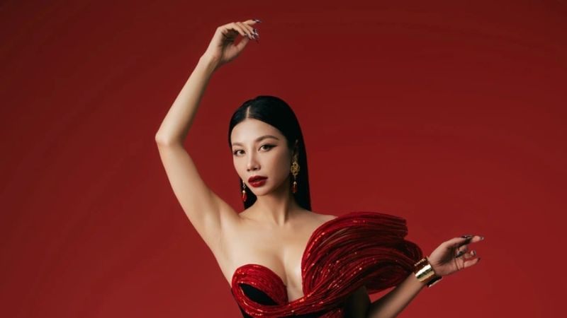 Cuộc tình sóng gió, đầy những thăng trầm của Phượng Vũ