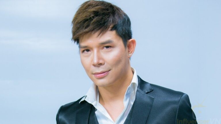 Nathan Lee là ai