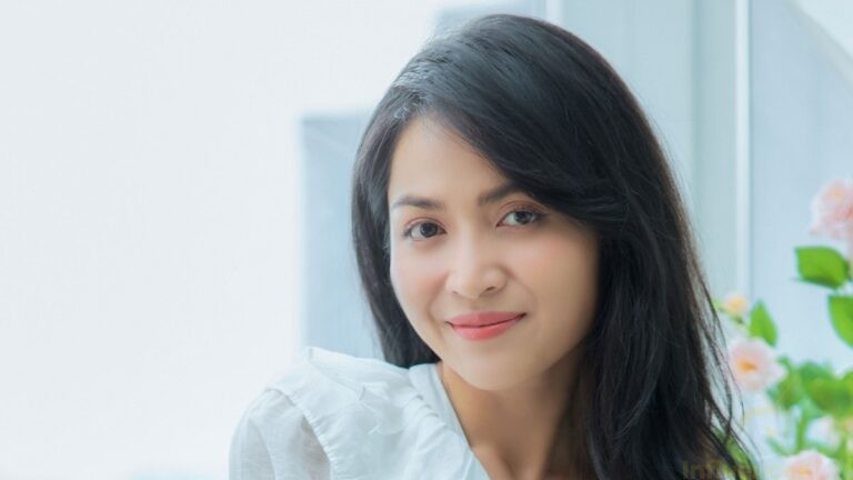 Duyên Quỳnh là ai